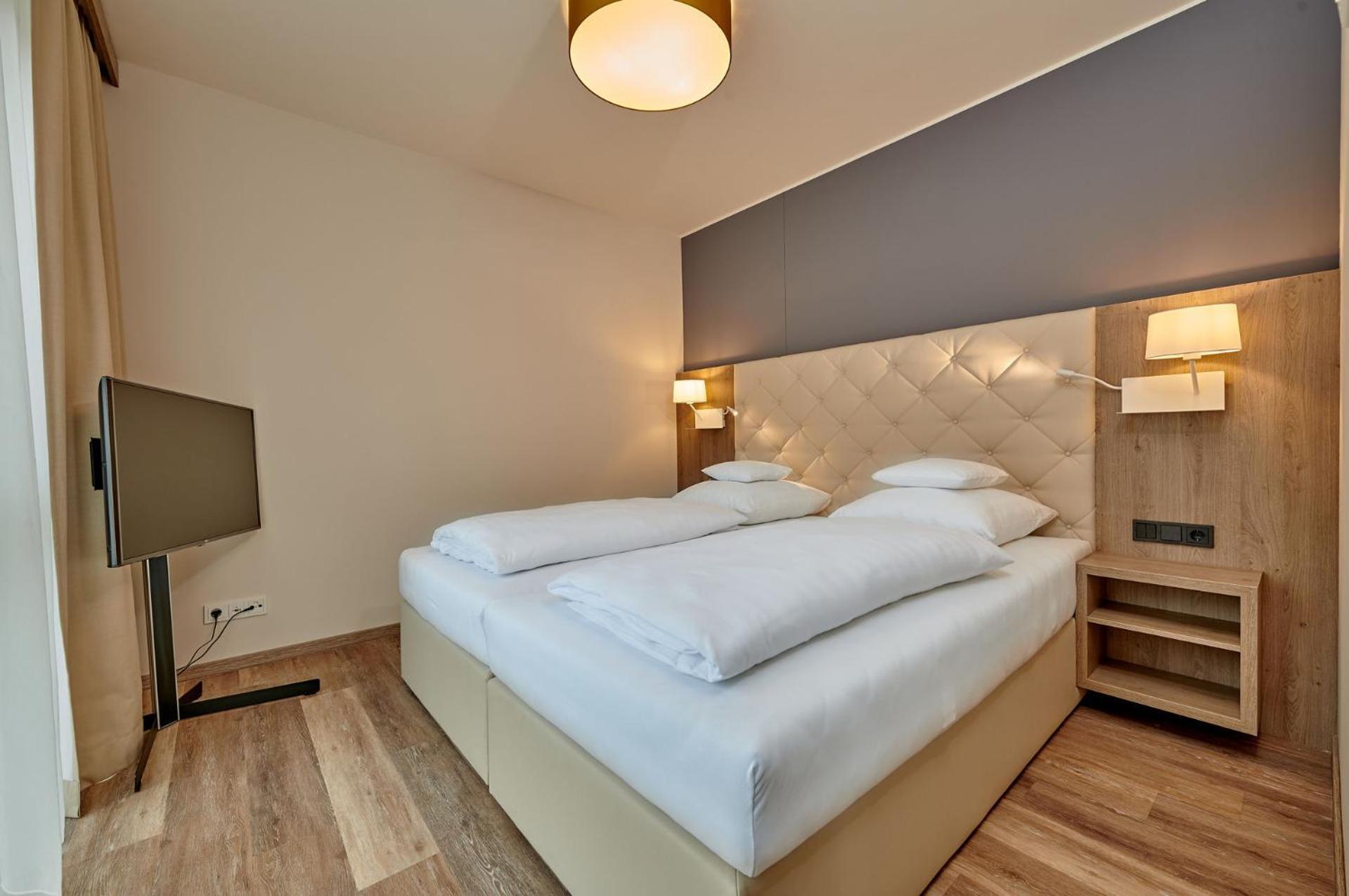 נויטראובלינג Hotel Am See חדר תמונה